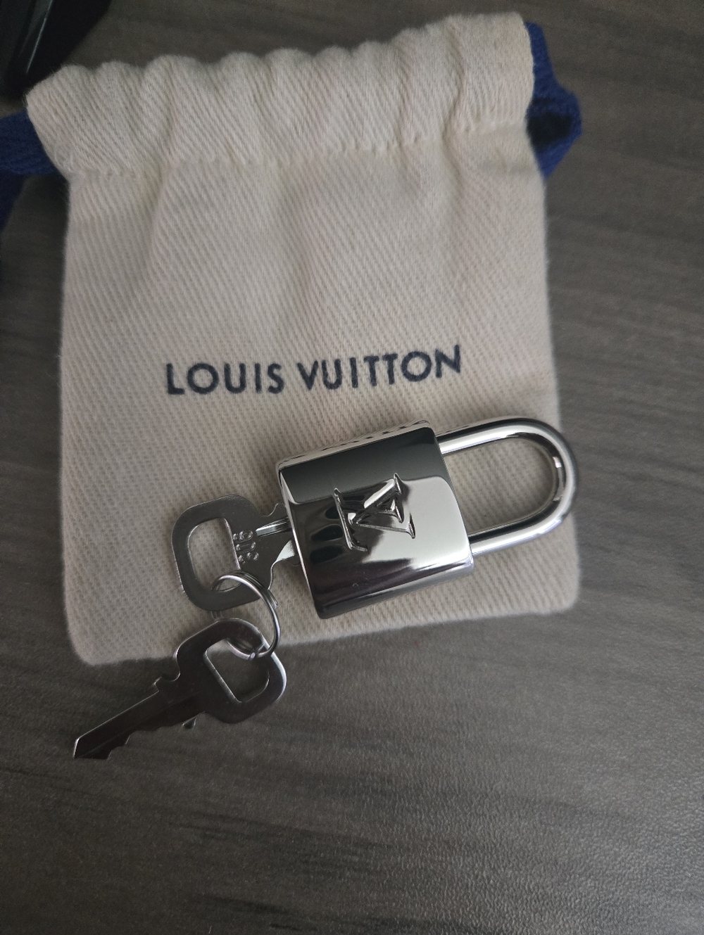 Louis Vuitton Lock And Key 301